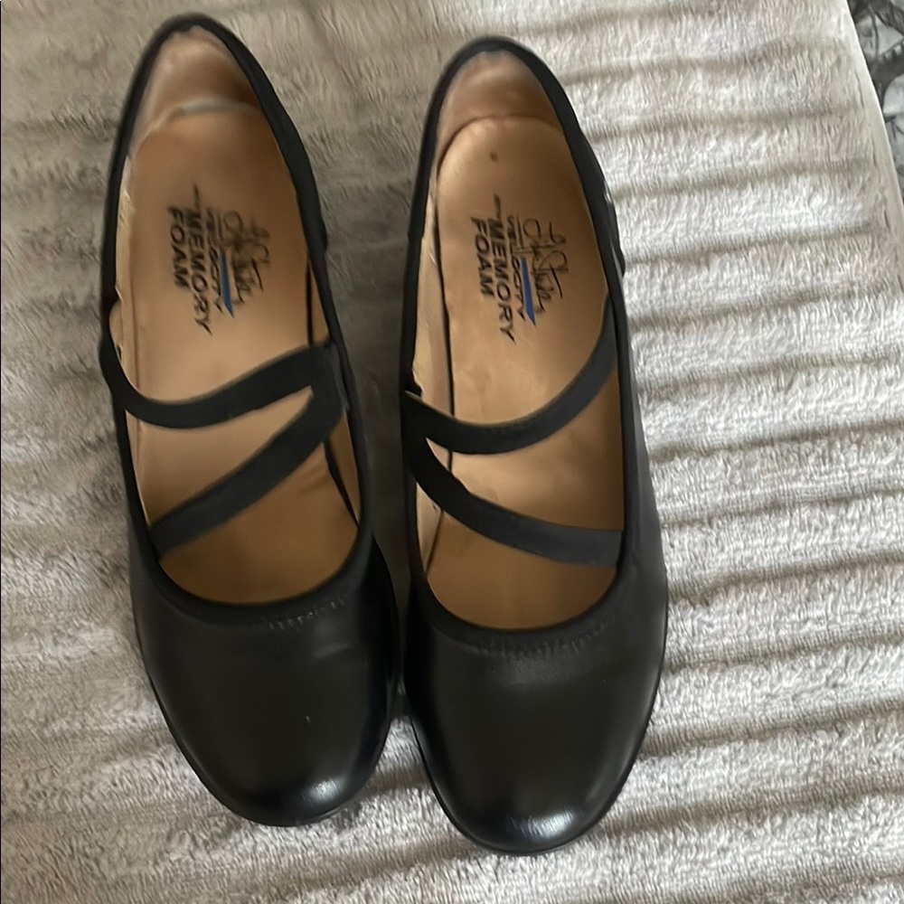 Life Stride Black Mary Jane Flats